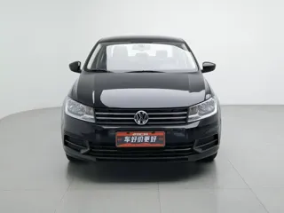 Volkswagen Santana 2022 купить из Китая, цена 1 047 000 ₽ — Suifenhe Auto