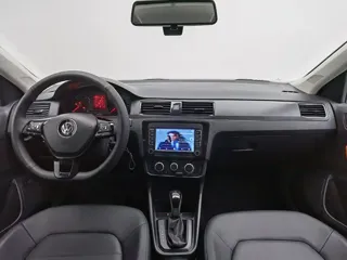 Volkswagen Santana 2022 купить из Китая, цена 1 047 000 ₽ — Suifenhe Auto