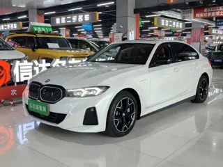 BMW i3 2023