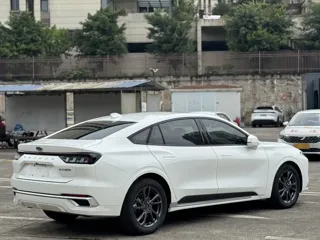 Ford Mondeo 2025 купить из Китая, цена 4 084 000 ₽ — Suifenhe Auto