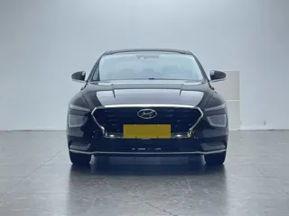 Hyundai Mistra 2021 купить из Китая, цена 1 800 000 ₽ — Suifenhe Auto