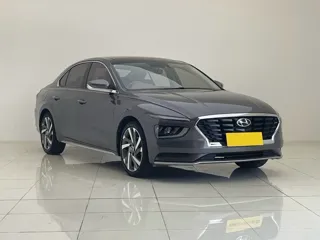 Hyundai Mistra 2021 купить из Китая, цена 1 778 000 ₽ — Suifenhe Auto