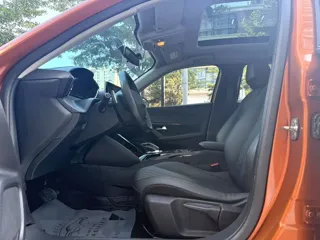 Peugeot 2008 2022 купить из Китая, цена 1 245 000 ₽ — Suifenhe Auto