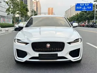 Jaguar XE 2024 купить из Китая, цена 4 150 000 ₽ — Suifenhe Auto