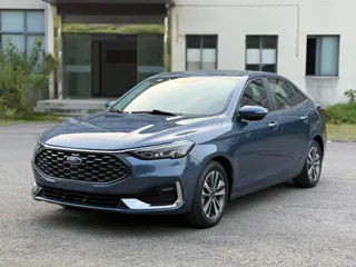 Ford Escort 2022 купить из Китая, цена 1 202 000 ₽ — Suifenhe Auto