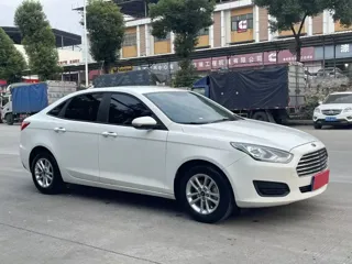 Ford Escort 2020 купить из Китая, цена 1 122 000 ₽ — Suifenhe Auto