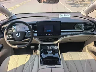 Denza Denza 2026 купить из Китая, цена 6 850 000 ₽ — Suifenhe Auto
