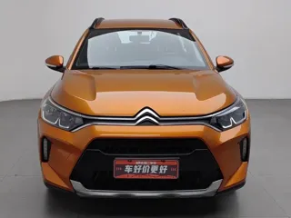 Citroen C3-XR 2023 купить из Китая, цена 931 000 ₽ — Suifenhe Auto