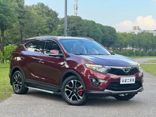 Soueast DX7 2018 купить из Китая, цена 1 071 000 ₽ — Suifenhe Auto