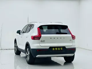 Volvo XC40 2024 купить из Китая, цена 3 092 000 ₽ — Suifenhe Auto
