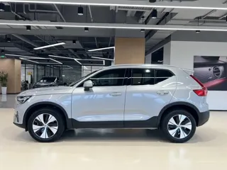 Volvo XC40 2024 купить из Китая, цена 3 141 000 ₽ — Suifenhe Auto