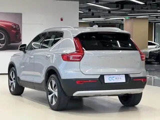 Volvo XC40 2024 купить из Китая, цена 3 141 000 ₽ — Suifenhe Auto