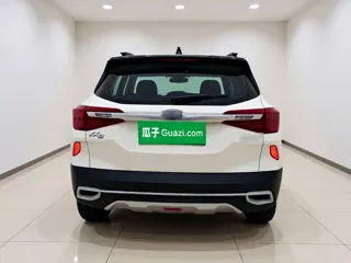 Kia KX3 2020 купить из Китая, цена 1 379 000 ₽ — Suifenhe Auto