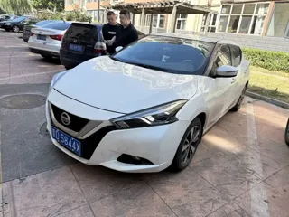 Nissan Lannia 2021 купить из Китая, цена 1 461 000 ₽ — Suifenhe Auto