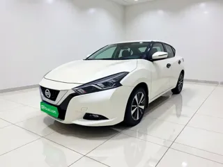 Nissan Lannia 2018 купить из Китая, цена 1 301 000 ₽ — Suifenhe Auto
