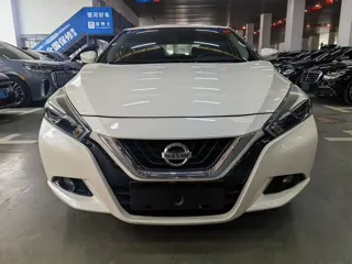 Nissan Lannia 2019 купить из Китая, цена 1 383 000 ₽ — Suifenhe Auto