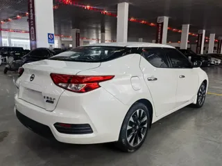 Nissan Lannia 2019 купить из Китая, цена 1 383 000 ₽ — Suifenhe Auto