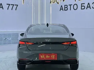 Hyundai Elantra 2022 купить из Китая, цена 1 705 000 ₽ — Suifenhe Auto