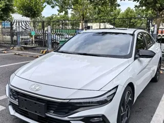 Hyundai Elantra 2023 купить из Китая, цена 1 834 000 ₽ — Suifenhe Auto