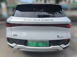 BYD Yuan 2023 купить из Китая, цена 3 305 000 ₽ — Suifenhe Auto