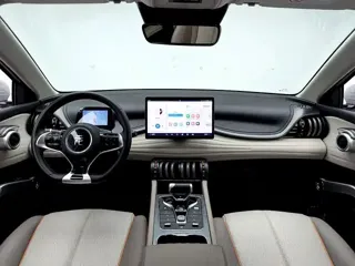 BYD Yuan 2023 купить из Китая, цена 2 897 000 ₽ — Suifenhe Auto