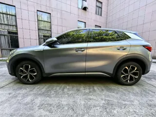BYD Yuan 2022 купить из Китая, цена 3 159 000 ₽ — Suifenhe Auto