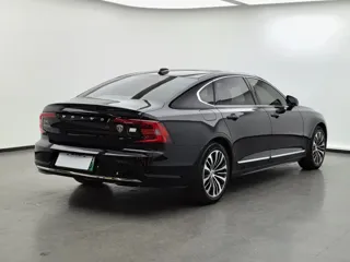Volvo S90 2024 купить из Китая, цена 5 824 000 ₽ — Suifenhe Auto