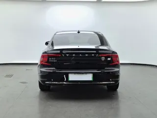 Volvo S90 2024 купить из Китая, цена 5 824 000 ₽ — Suifenhe Auto