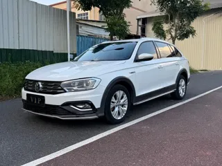 Volkswagen C-TREK 2018 купить из Китая, цена 1 220 000 ₽ — Suifenhe Auto