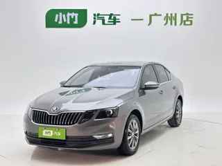 Skoda Octavia 2022 купить из Китая, цена 1 475 000 ₽ — Suifenhe Auto