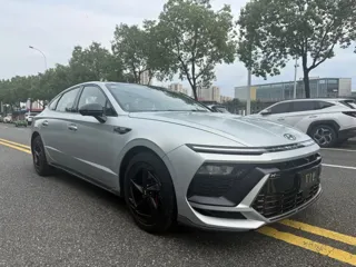 Hyundai Sonata 2024 купить из Китая, цена 3 709 000 ₽ — Suifenhe Auto