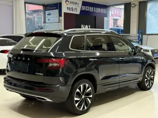 Skoda Karoq 2023 купить из Китая, цена 2 378 000 ₽ — Suifenhe Auto