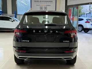 Skoda Karoq 2023 купить из Китая, цена 2 378 000 ₽ — Suifenhe Auto