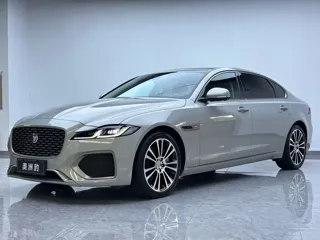 Jaguar XFL 2025