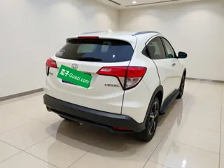Honda Vezel 2021 купить из Китая, цена 1 594 000 ₽ — Suifenhe Auto