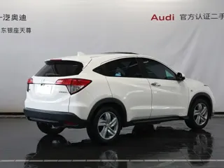 Honda Vezel 2022 купить из Китая, цена 1 332 000 ₽ — Suifenhe Auto