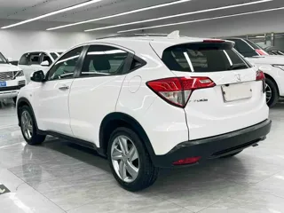 Honda Vezel 2021 купить из Китая, цена 1 509 000 ₽ — Suifenhe Auto