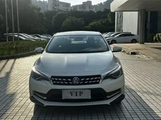 Venucia D60 2019 купить из Китая, цена 1 149 000 ₽ — Suifenhe Auto