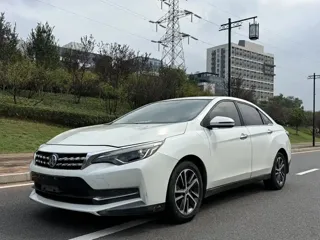 Venucia D60 2018 купить из Китая, цена 1 081 000 ₽ — Suifenhe Auto