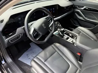 Bestune B70 2024 купить из Китая, цена 2 452 000 ₽ — Suifenhe Auto