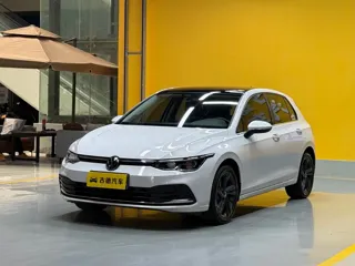Volkswagen Golf 2024