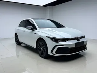 Volkswagen Golf 2023 купить из Китая, цена 2 118 000 ₽ — Suifenhe Auto