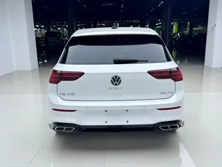 Volkswagen Golf 2023 купить из Китая, цена 2 118 000 ₽ — Suifenhe Auto