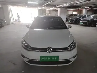 Volkswagen Golf 2020 купить из Китая, цена 1 502 000 ₽ — Suifenhe Auto