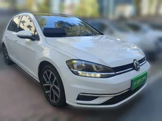 Volkswagen Golf 2020 купить из Китая, цена 1 502 000 ₽ — Suifenhe Auto