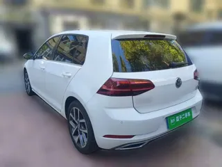 Volkswagen Golf 2020 купить из Китая, цена 1 502 000 ₽ — Suifenhe Auto
