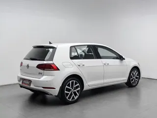 Volkswagen Golf 2020 купить из Китая, цена 1 559 000 ₽ — Suifenhe Auto