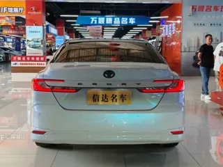 Toyota Camry 2024 купить из Китая, цена 3 981 000 ₽ — Suifenhe Auto
