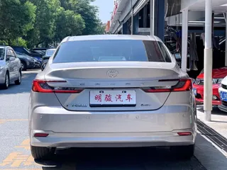 Toyota Camry 2025 купить из Китая, цена 4 020 000 ₽ — Suifenhe Auto