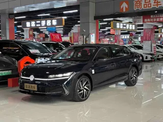 Volkswagen Magotan 2024 купить из Китая, цена 4 467 000 ₽ — Suifenhe Auto